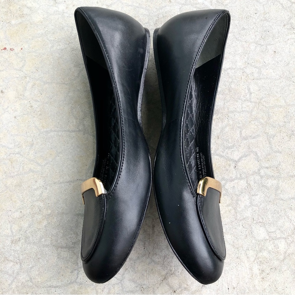 Tory Burch Black Flats with Gold Accent - Picture 4 of 8